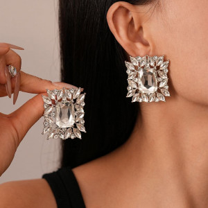 Серьги-гвоздики CJR79924 Серьги-гвоздики CJR79924