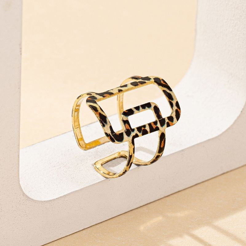 Двойное кольцо с леопардовой вставкой прямоугольной формы CJG50961