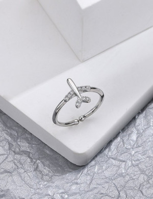 Минималистичное кольцо с силуэтом самолета R86997 Минималистичное кольцо с силуэтом самолета R86997