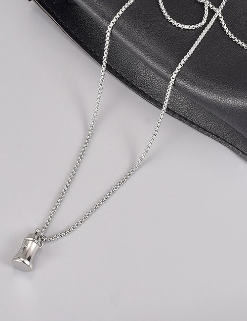 Колье из стали Z08360