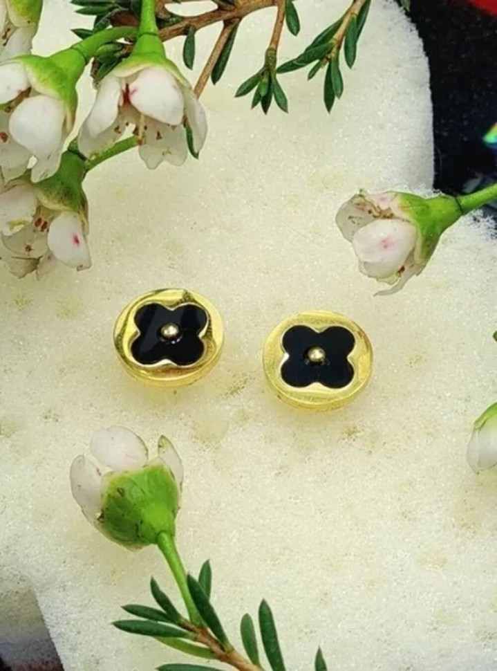 Стальные серьги-пусеты клевер с черной эмалью 1J10132CJJ