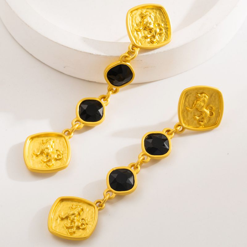 Длинные серьги-цепочки с разноцветными кристаллами CJR69731