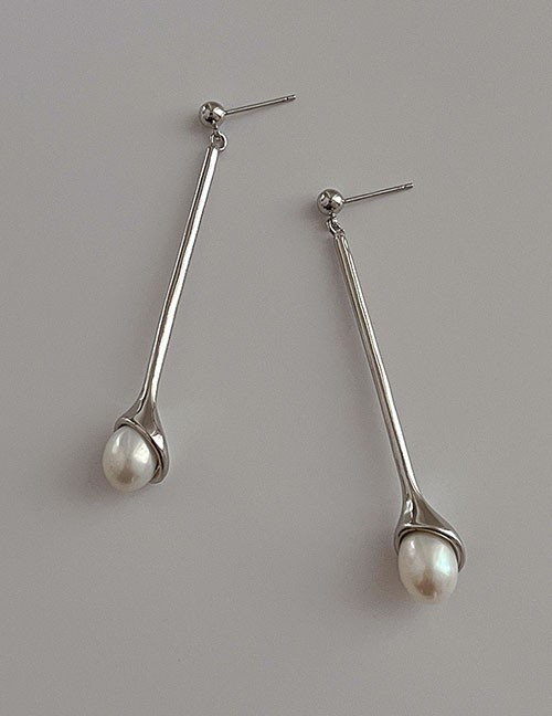 Минималистичные серьги-палочки с жемчугом L13182