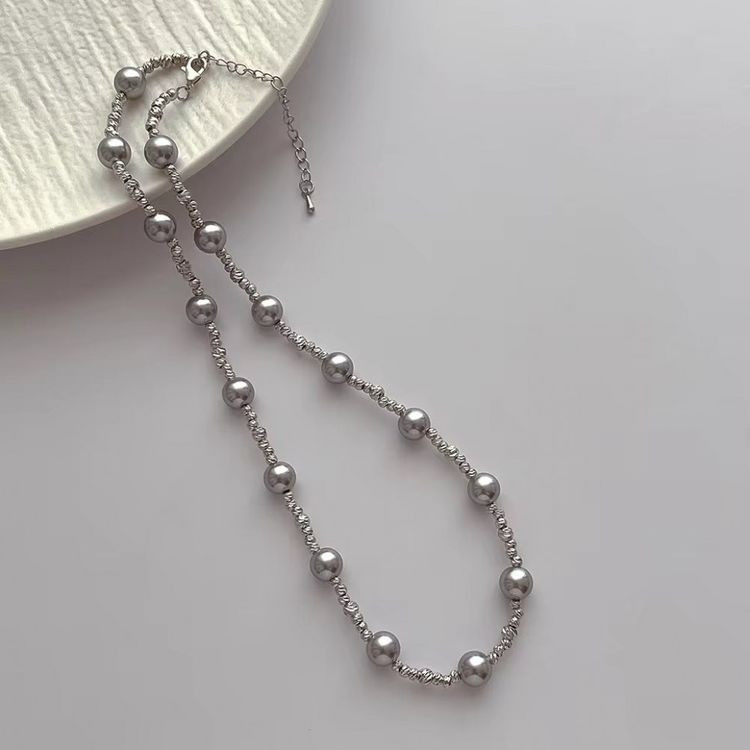 Элегантные жемчужные бусы с металлическими акцентами J10746CJJ