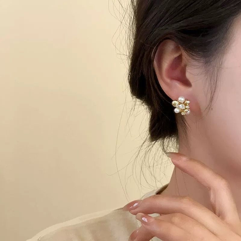 Серьги-гвоздики CJR56677