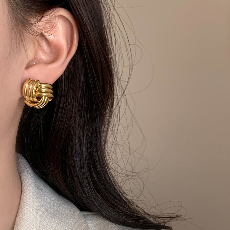 Серьги медицинская сталь напыление золотом 1J12412CJJ Серьги медицинская сталь напыление золотом 1J12412CJJ