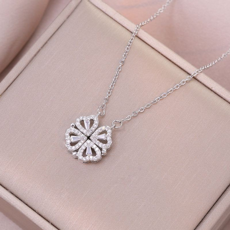 Серебристая цепочка с ажурным кулоном-цветком CJG49586 Серебристая цепочка с ажурным кулоном-цветком CJG49586