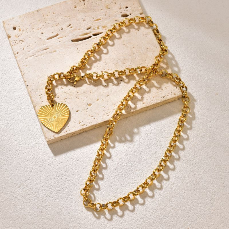 Колье из стали CJP95501